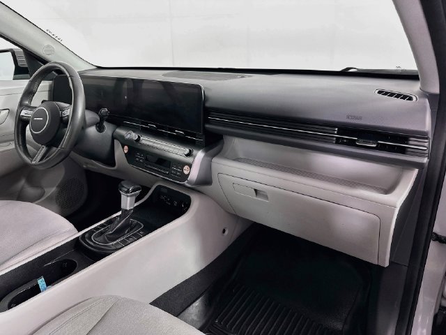 Used 2024 Hyundai Kona SEL AWD/4WD image 26