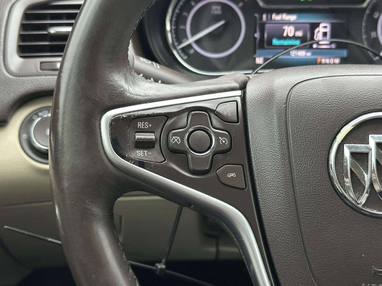 Used 2014 Buick Regal FWD image 27