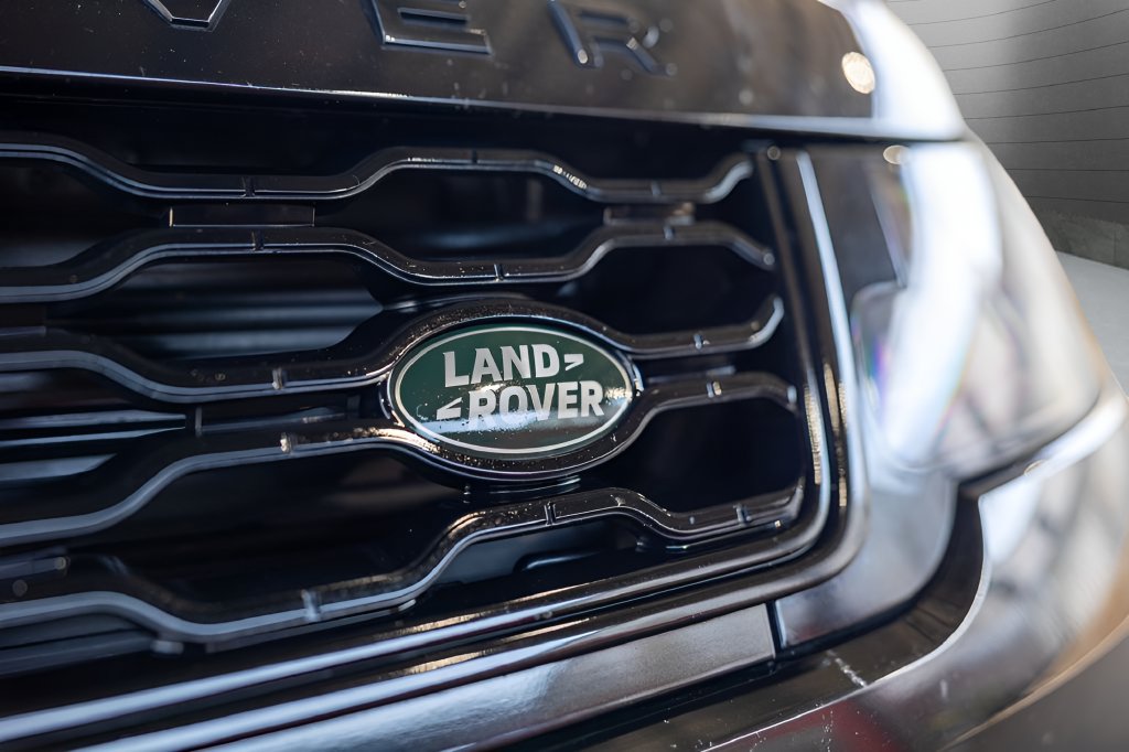 Used 2022 Land Rover Range Rover Sport Autobiography AWD/4WD image 15