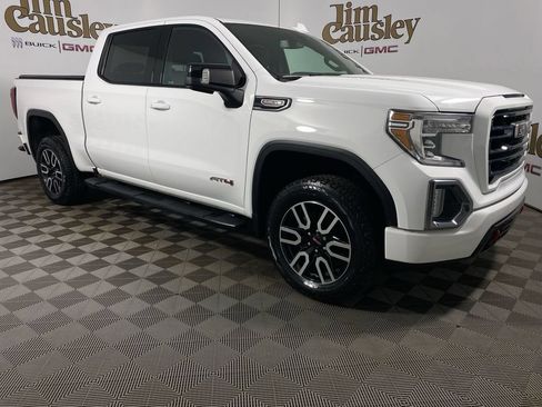 Used 2021 GMC Sierra 1500 AT4 AWD/4WD image 1