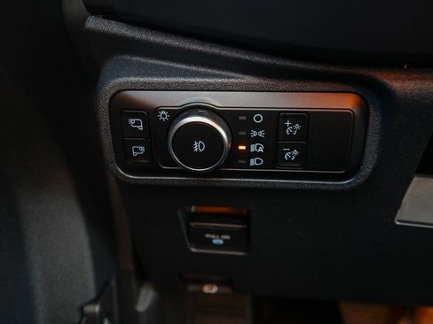 New 2025 Ford Bronco Badlands image 34