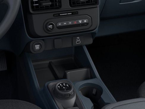 New 2025 Ford Maverick XLT w/ Black Appearance Package AWD/4WD image 16