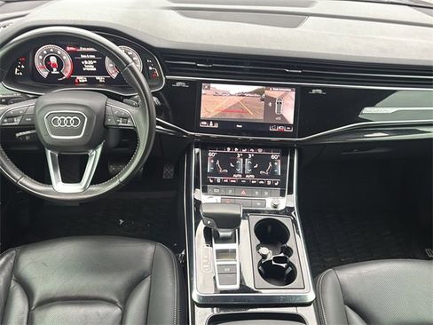 Used 2019 Audi Q8 Premium Plus w/ Premium Plus image 17