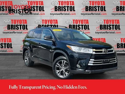 Used 2018 Toyota Highlander Plus AWD/4WD image 1