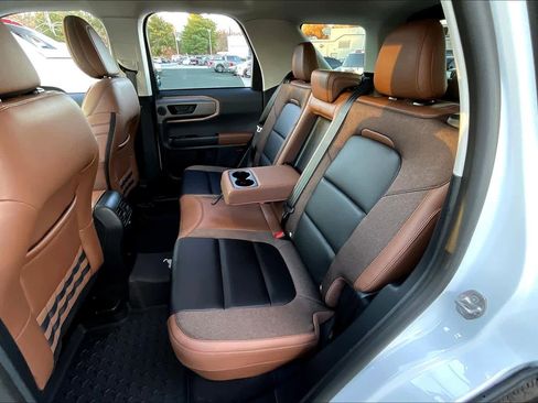 Used 2025 Ford Bronco Sport Outer Banks w/ Outer Banks Tech Package+ image 21