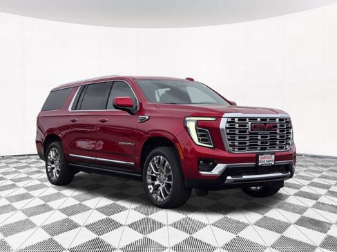 New 2026 GMC Yukon XL Denali w/ Sun & Power Step Package AWD/4WD image 12