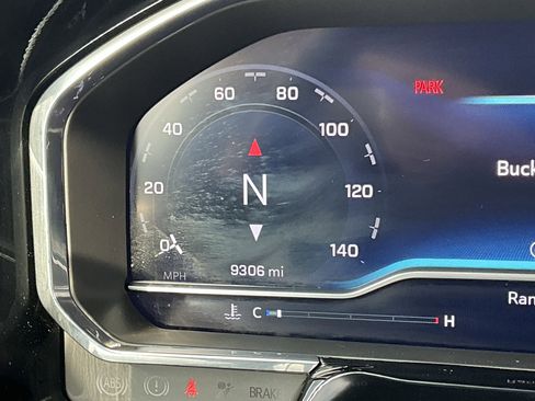 Used 2024 Chevrolet Silverado 1500 LT Trail Boss w/ Convenience Package II image 22