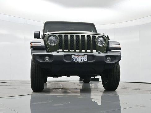 Used 2021 Jeep Wrangler Unlimited Sport image 43