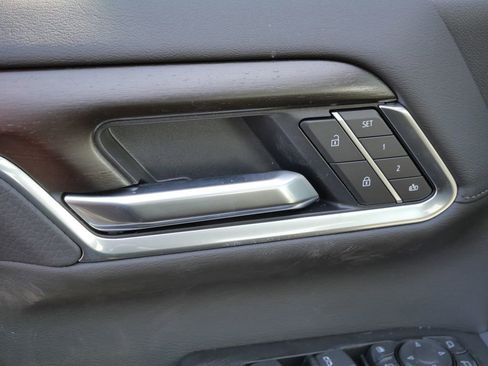 New 2026 GMC Sierra 3500 Denali w/ Denali Reserve Package image 40