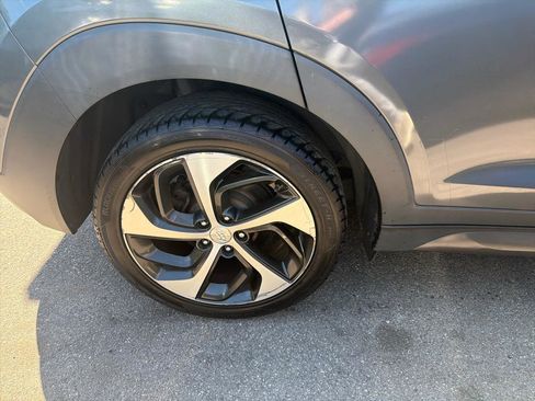 Used 2016 Hyundai Tucson Sport AWD/4WD image 5