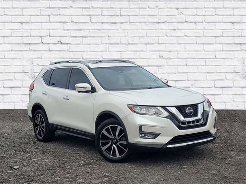 Used 2019 Nissan Rogue SL w/ Premium Package image 1