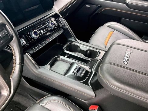 Used 2024 GMC Sierra 3500 AT4 w/ Technology Package AWD/4WD image 15
