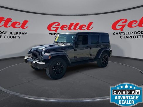 Used 2017 Jeep Wrangler Unlimited Sahara image 4
