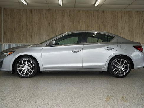 Used 2020 Acura ILX FWD image 5