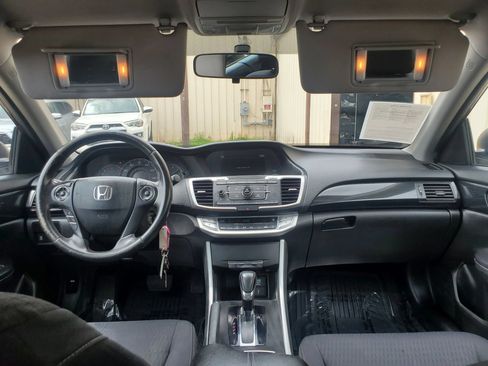Used 2015 Honda Accord Sport image 33