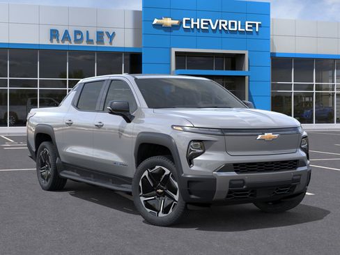 New 2026 Chevrolet Silverado EV LT image 7