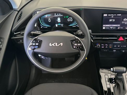 New 2026 Kia Niro LX FWD image 14