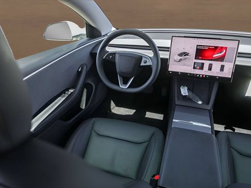 Used 2025 Tesla Model 3 Long Range RWD image 21
