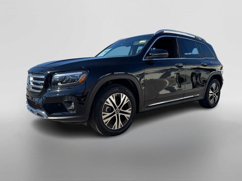New 2025 Mercedes-Benz GLB 250 image 7