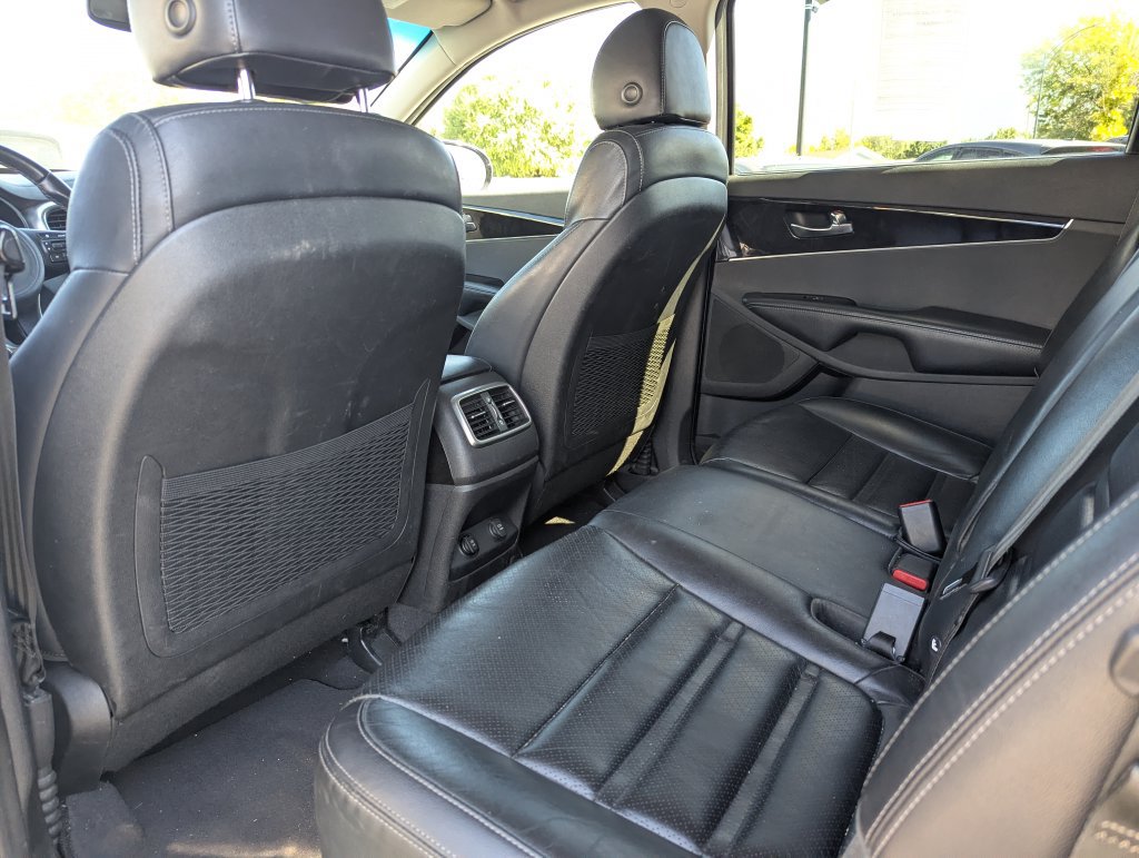 Used 2018 Kia Sorento EX AWD/4WD image 31