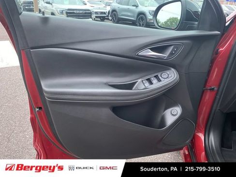 Used 2020 Buick Encore GX Select w/ Sport Touring Package AWD/4WD image 26