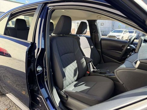 Used 2023 Toyota Corolla LE FWD image 8
