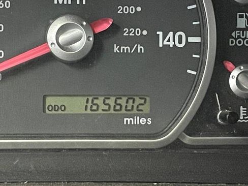 Used 2004 Mitsubishi Endeavor Limited image 39