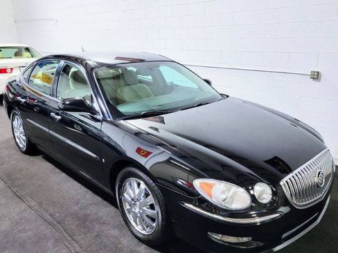 Used 2009 Buick LaCrosse CXL w/ Driver Confidence Package FWD image 7