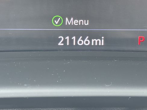 Used 2023 Buick Envision Avenir FWD image 22