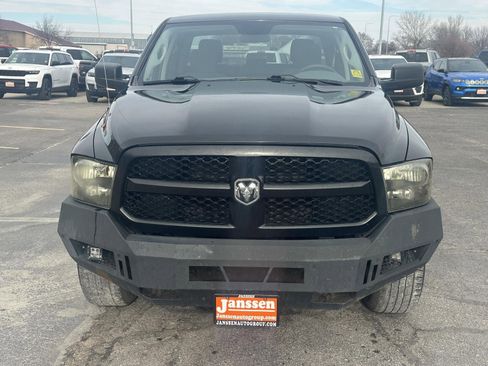 Used 2018 RAM 1500 Express w/ Express Value Package image 9