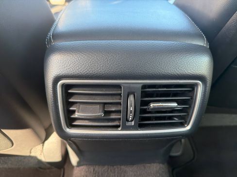 Used 2019 INFINITI Q50 Sport image 21