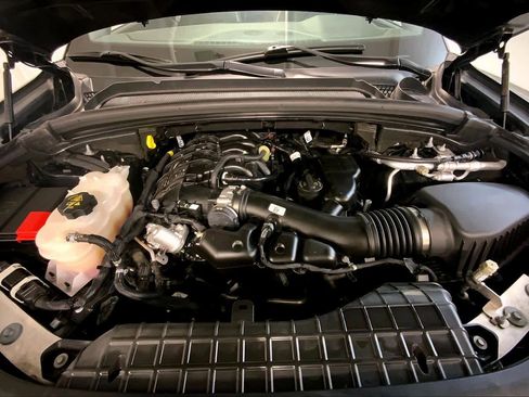 Used 2023 Jeep Grand Cherokee L Laredo image 30