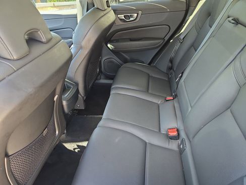 Certified 2023 Volvo XC60 B5 Plus image 14