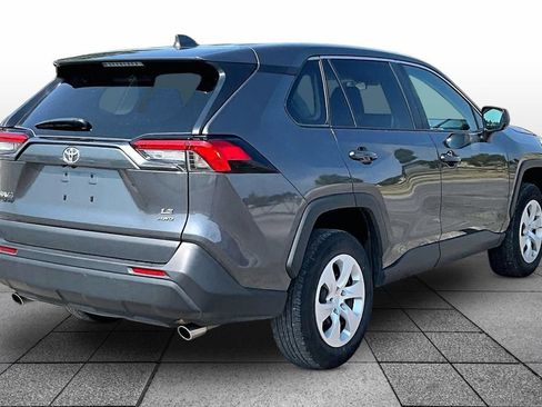 Used 2025 Toyota RAV4 LE AWD/4WD image 12