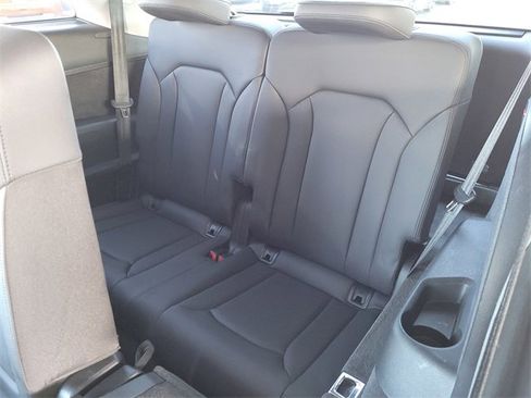 Used 2023 Audi Q7 3.0T Premium Plus image 18