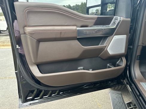 New 2026 Ford F250 King Ranch w/ Chrome Package AWD/4WD image 15