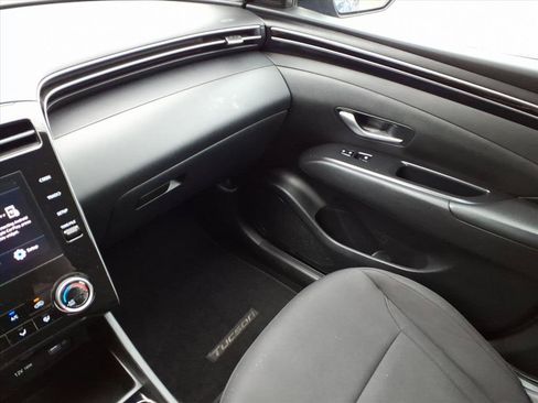 Used 2023 Hyundai Tucson SE AWD/4WD image 34