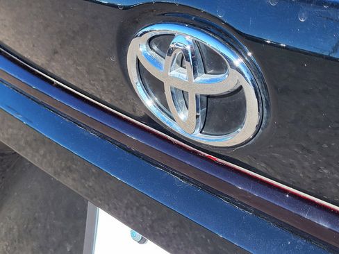 Certified 2024 Toyota Corolla LE image 22