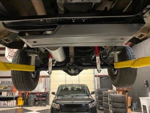 Used 1995 Ford Bronco XLT AWD/4WD image 14