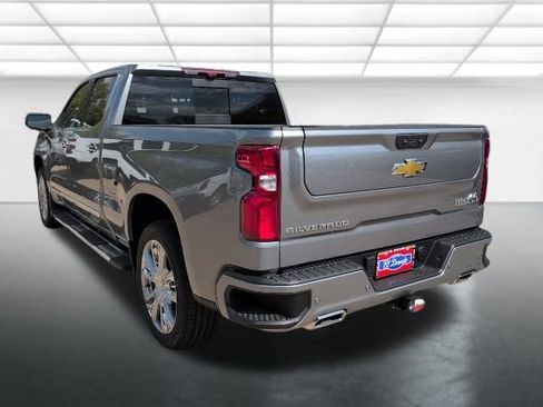 New 2026 Chevrolet Silverado 1500 High Country w/ High Country Premium Package image 2