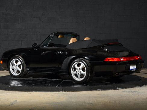 Used 1995 Porsche 911 Carrera RWD image 18