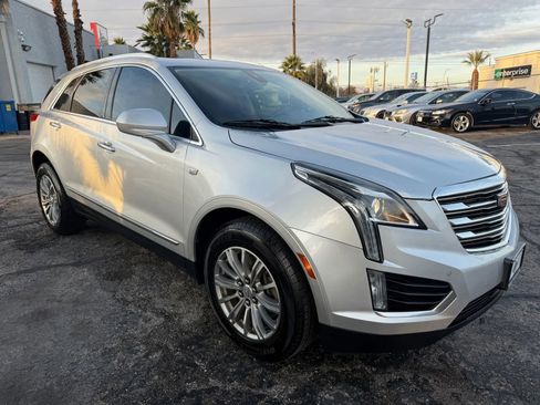 Used 2017 Cadillac XT5 Luxury w/ Driver Awareness Package image 7