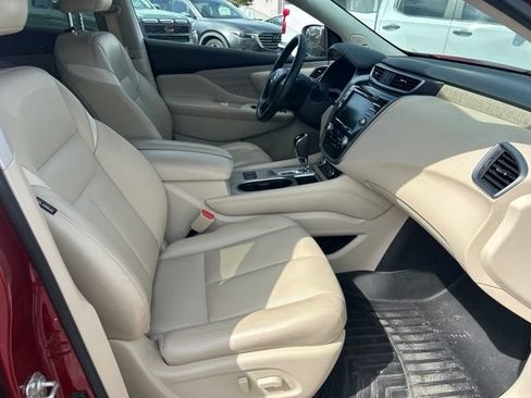 Used 2019 Nissan Murano SL w/ SL Technology Package FWD image 11