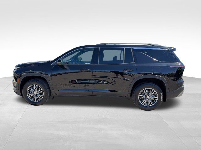 Used 2025 Chevrolet Traverse LT FWD image 4