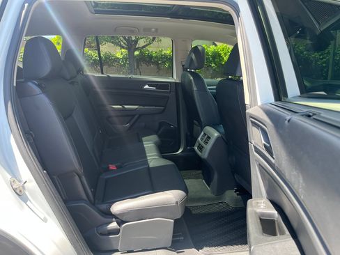 Used 2019 Volkswagen Atlas SE w/ Panoramic Sunroof Package AWD/4WD image 26