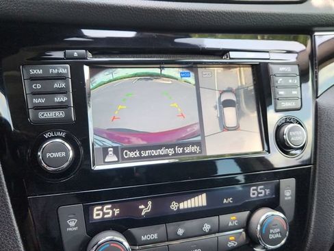 Used 2018 Nissan Rogue Sport SL w/ SL Premium Package FWD image 44