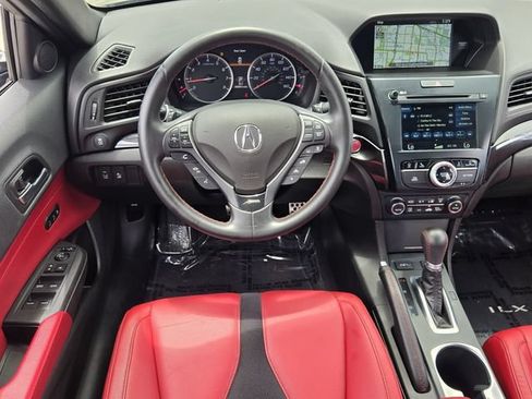 Used 2019 Acura ILX FWD image 13