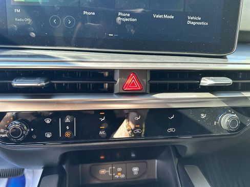 New 2026 Kia Sorento LX image 16