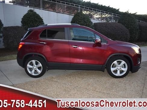 Used 2016 Chevrolet Trax LTZ image 11