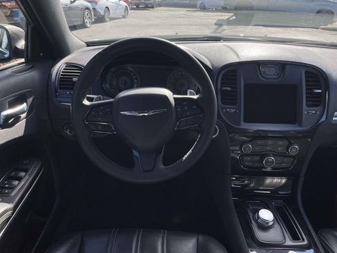 Used 2023 Chrysler 300 S image 26